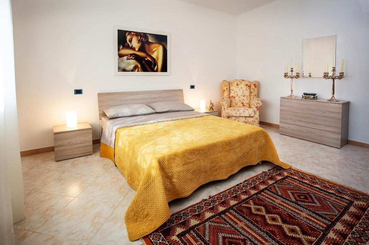Villa Eva Crispiano Extérieur photo