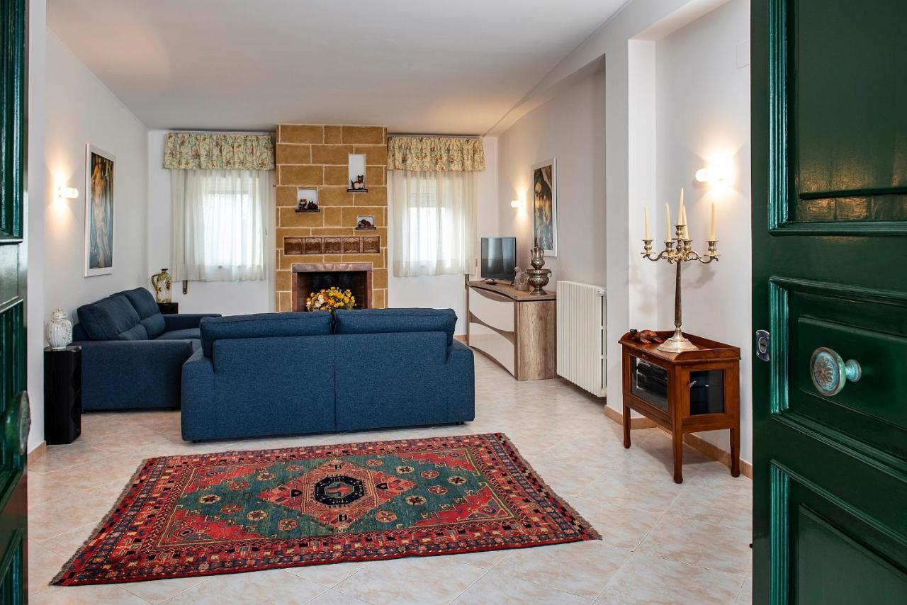 Villa Eva Crispiano Extérieur photo